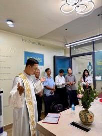 Một Lời Cầu Bình An – Kim Vàng Tự Nhắc Mình Làm Tốt Hơn