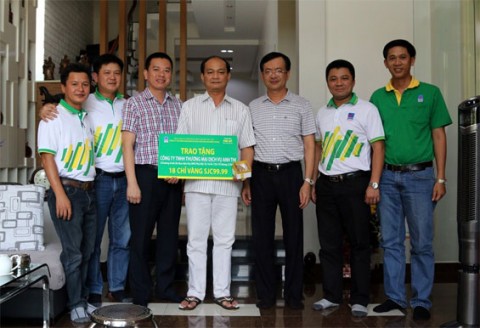 Áo thun quà tặng của công ty phân bón may tại Kim Vàng