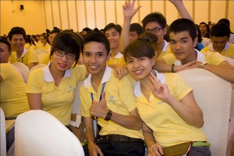 may ao thun cong so dong phuc 02