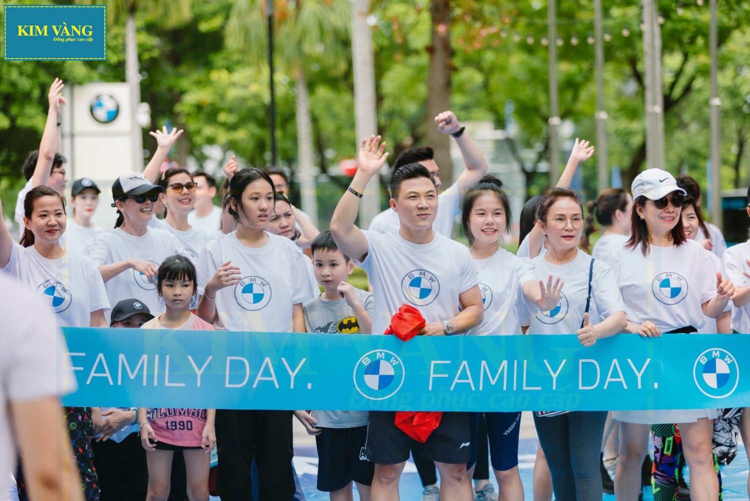 Đồng phục áo thun sự kiện 'Family Day' cho BMW