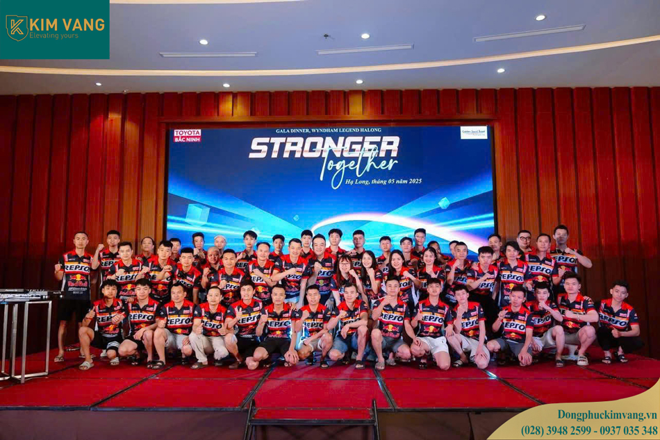 dong phuc khang dinh hinh anh thuong hieu toyota bac ninh