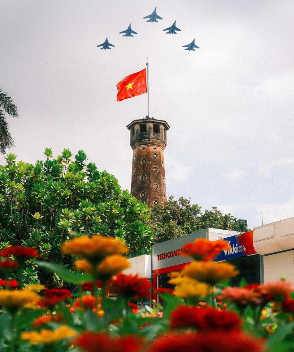 hinh anh la quoc ky tung bay trong ngay 2 9
