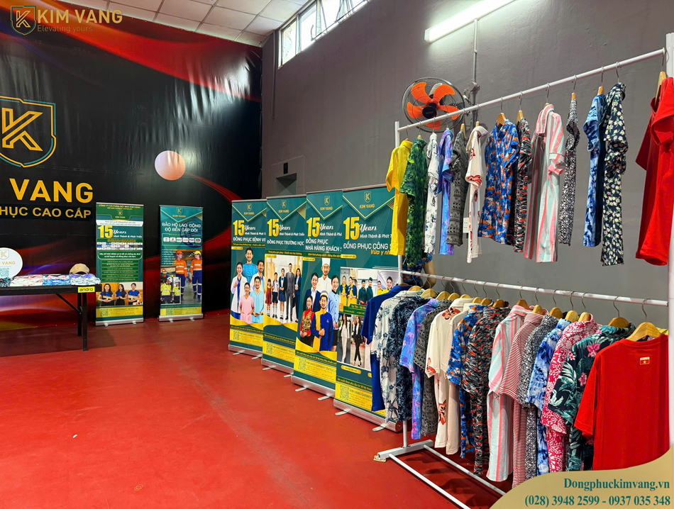 Sự chuyên nghiệp trong cách bài trí sản phẩm thuận tiện cho các vận động viên thăm gian hàng