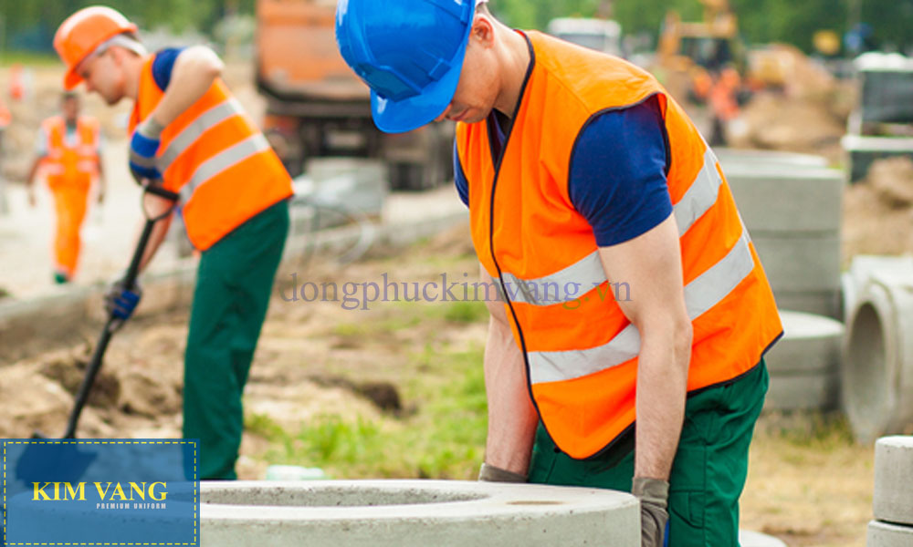 Ý Nghĩa Và Tầm Quan Trọng Của Màu Sắc Quần Áo Lao Động