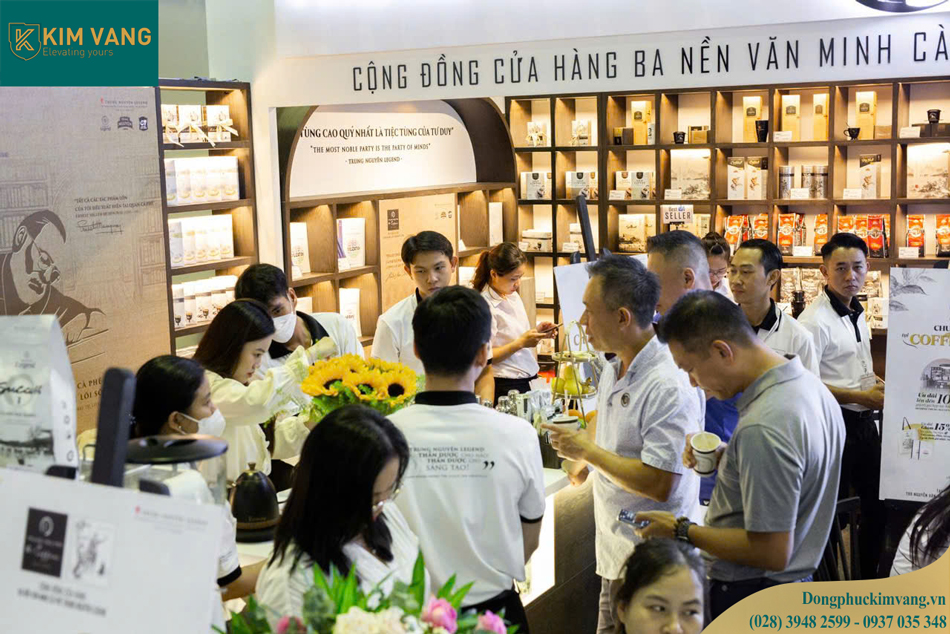 dong phuc lam nen thuong hieu trung nguyen legend