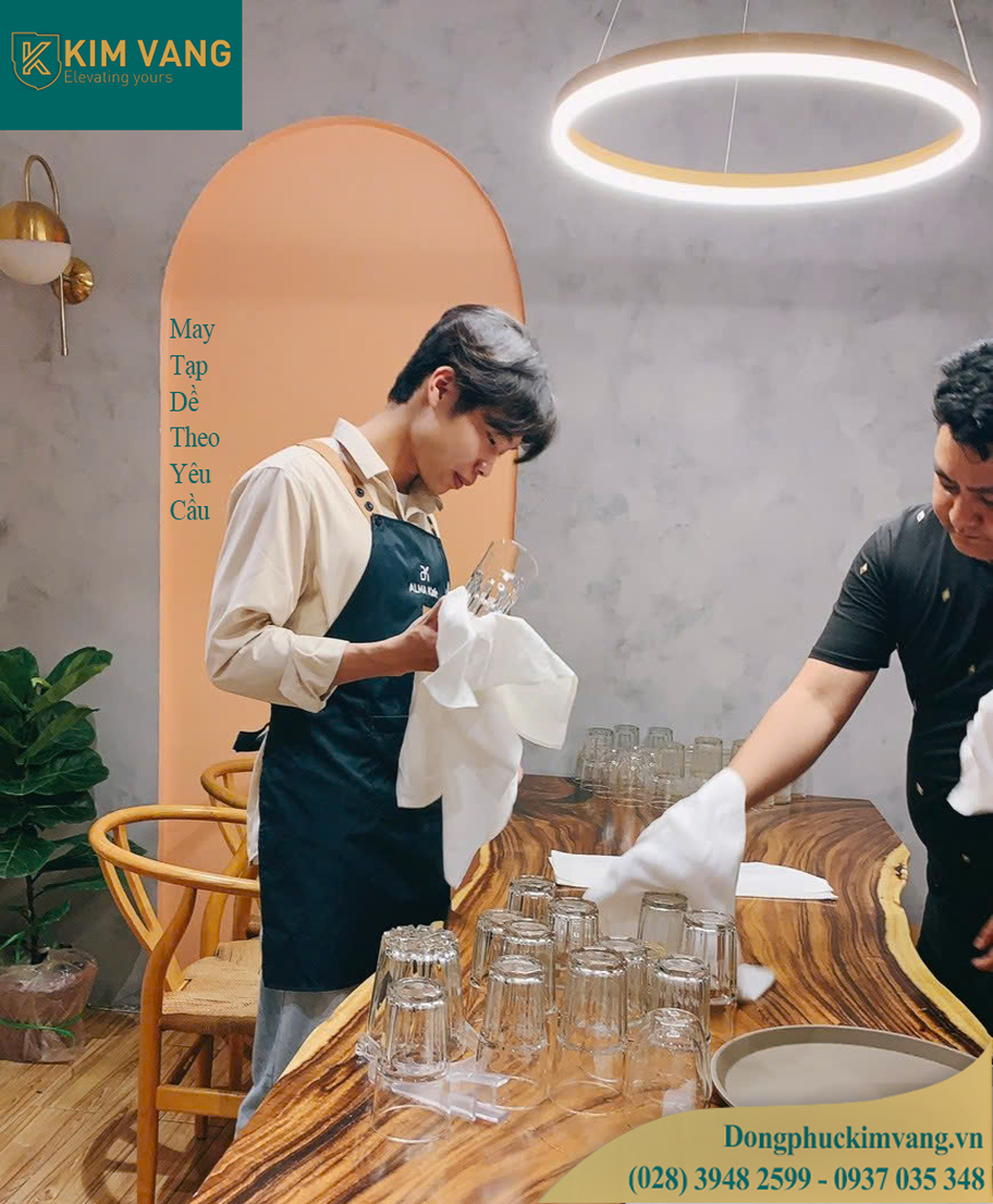 dong phuc tap de quan cafe alma