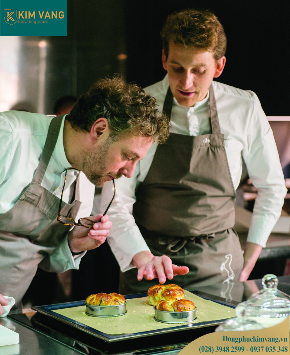 đàu bếp bánh ngọt cheval blanc paris