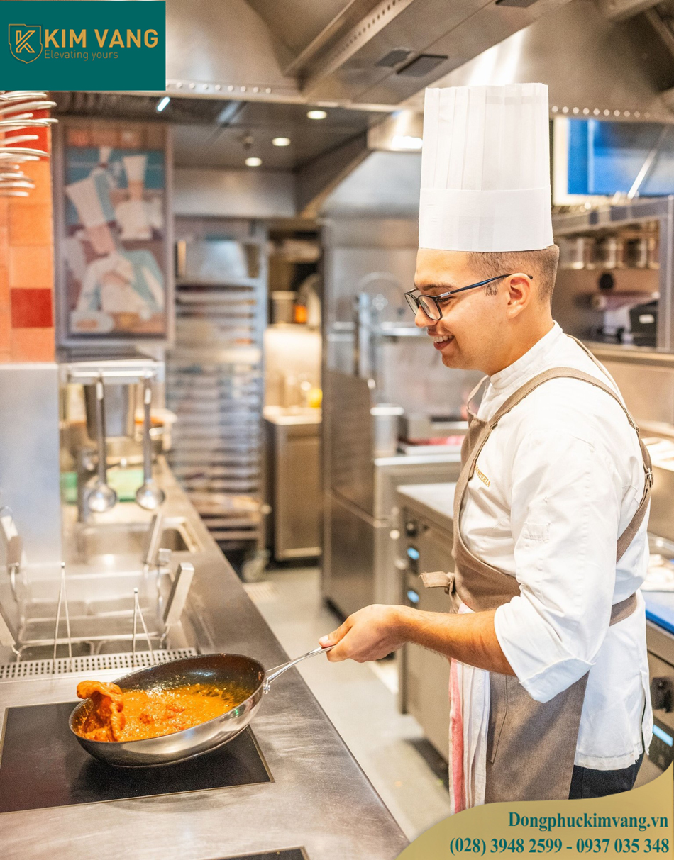 dong phuc dau bep cheval blanc paris dongphuckimvang vn