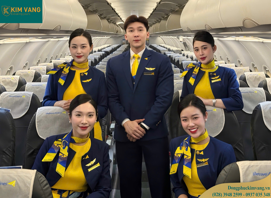 dong phuc tiep vien hang khong hang Vietravel Airlines