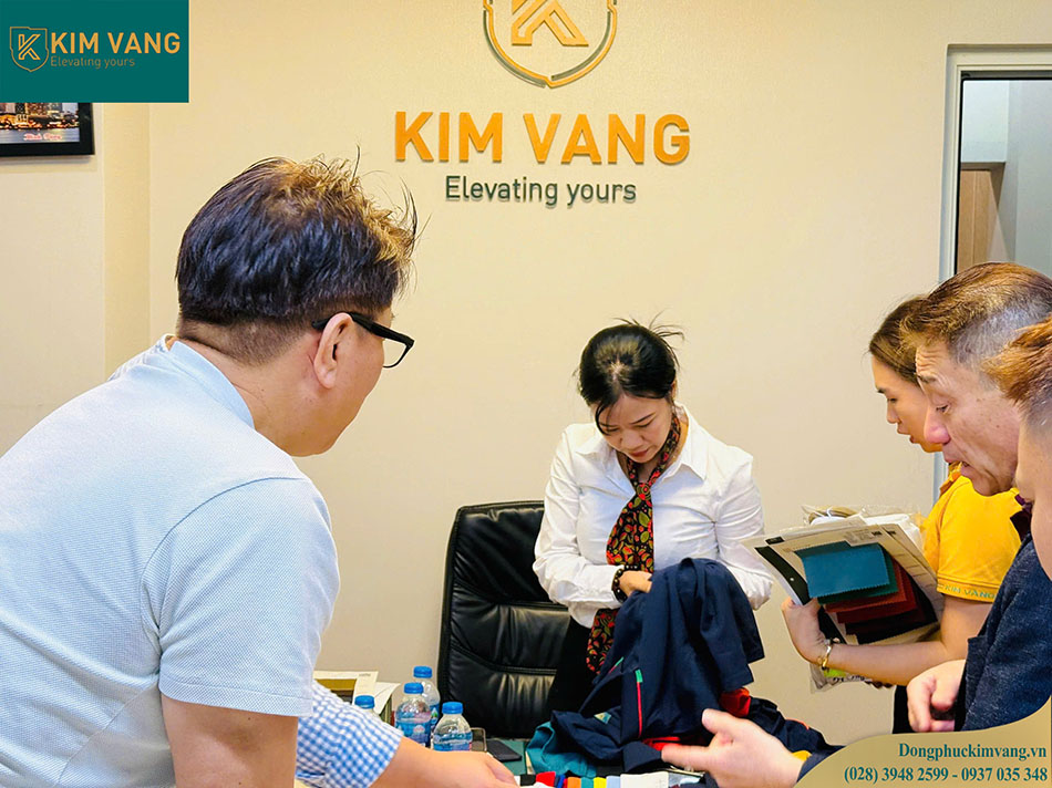 Nhà sản xuất đồng phục xuất khẩu