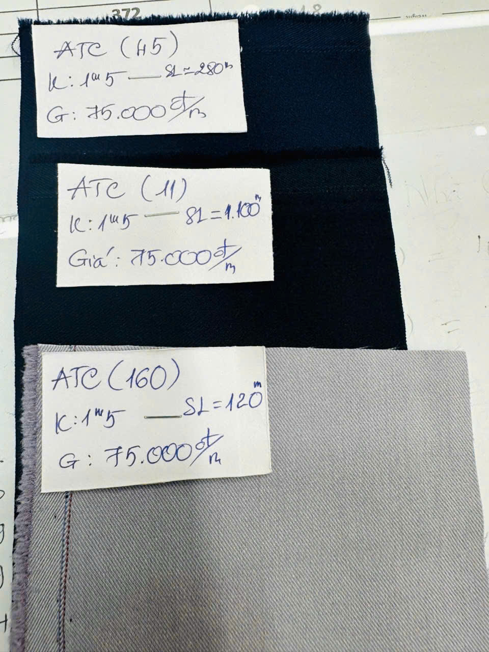 doi-chieu-mau-vai-atc-truoc-san-xuat-dong-phuc