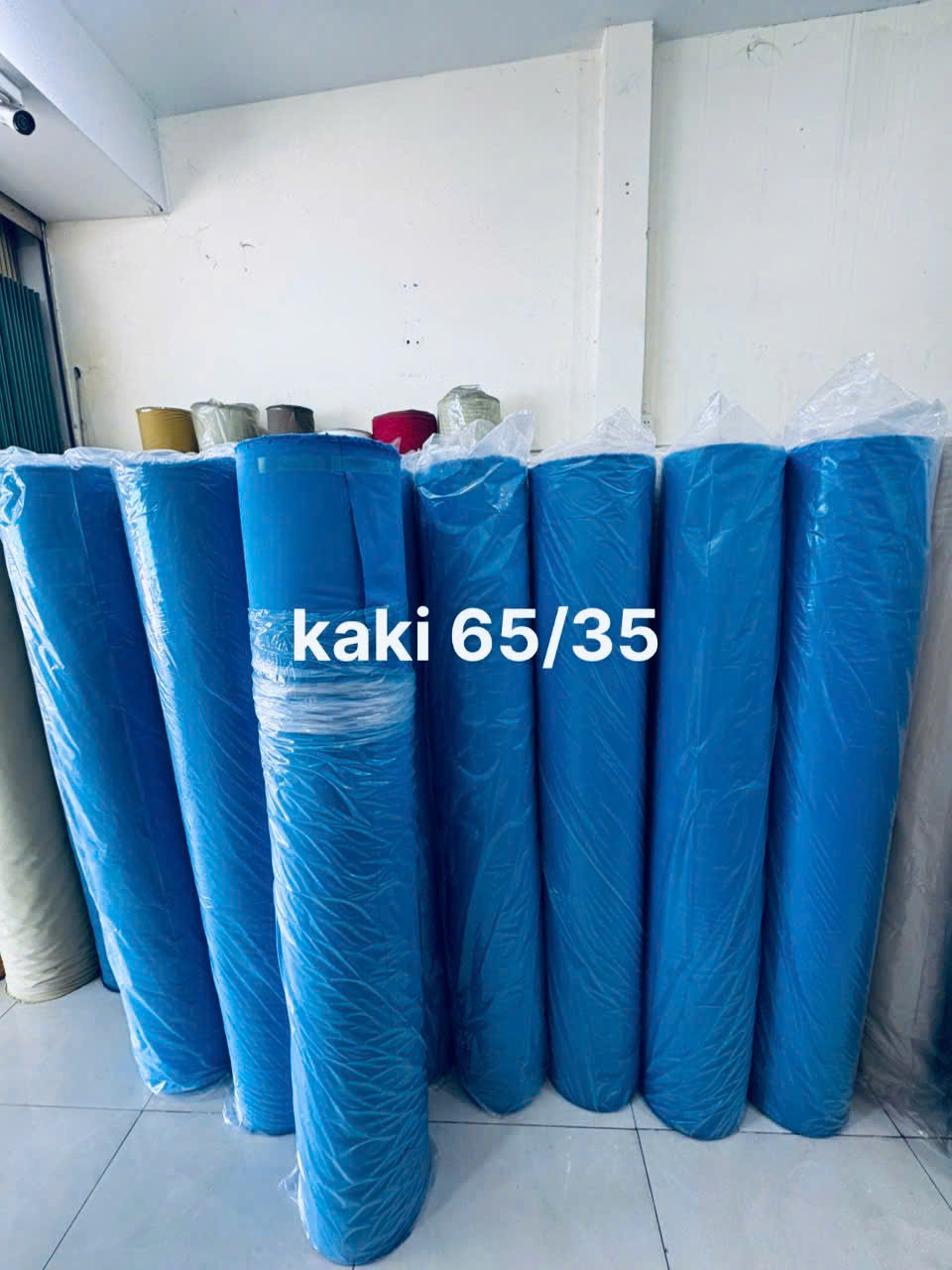 cay-vai-kaki-xanh-may-dong-phuc-bao-ho